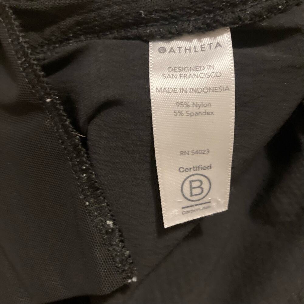Athleta Trekkie Belted Black Hiking Commute Travel Pants Size 10 - Picture 3 of 14